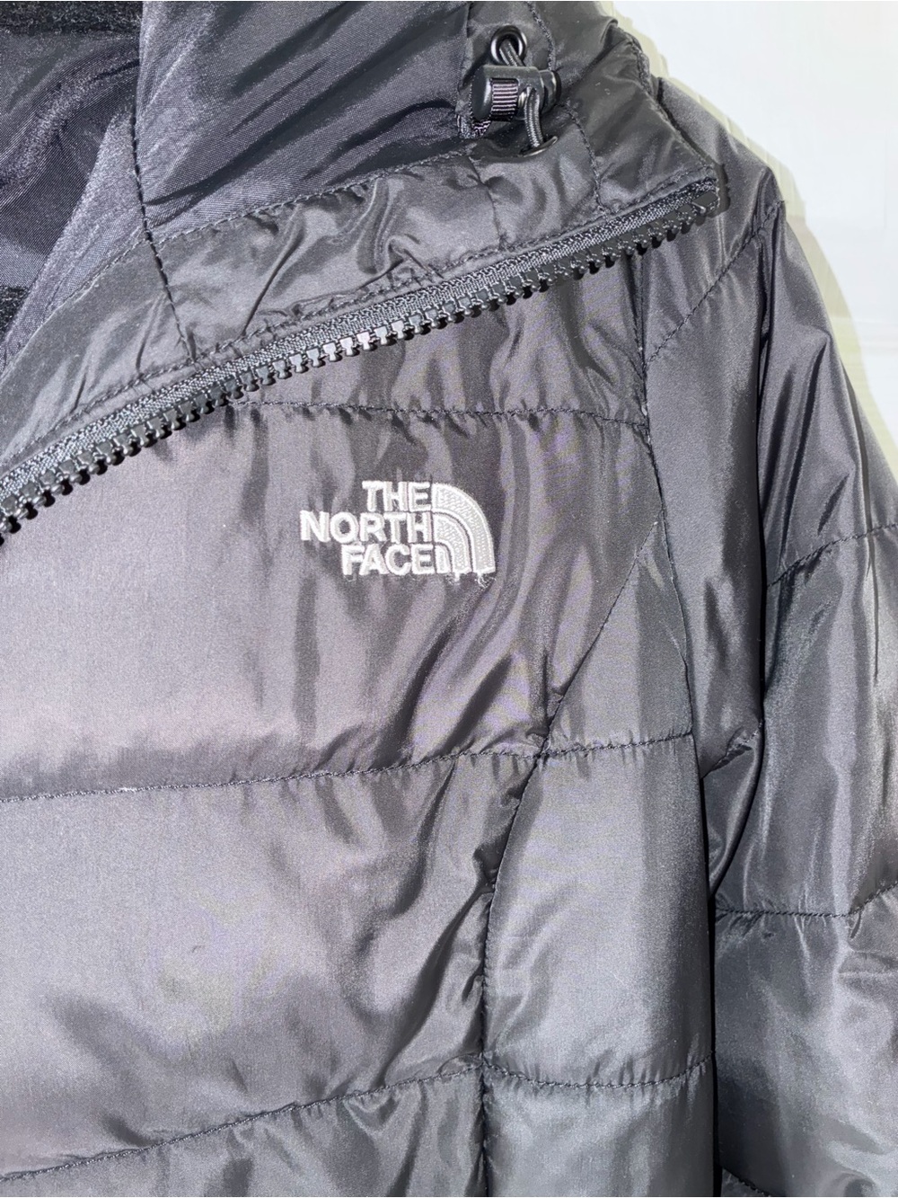 North Face jacket - Picture 3 of 6